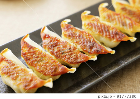 焼き餃子 91777380