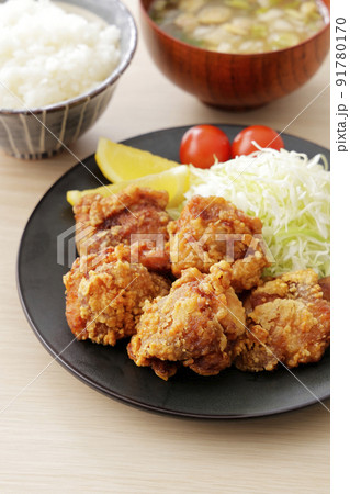 鶏の唐揚げ 91780170