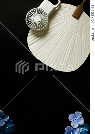 電力不足の夏 節電のイメージ 電力不足の夏 節電のイメージ 91780245