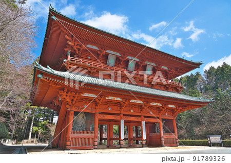 【高野山 大門】 和歌山県伊都郡高野町高野山 91789326