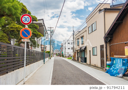 昼の裏町・街並み【松本市】 91794211