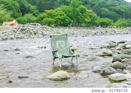 【オートキャンプ場沿いの道志川で涼む】 【オートキャンプ場沿いの道志川で涼む】 91799710