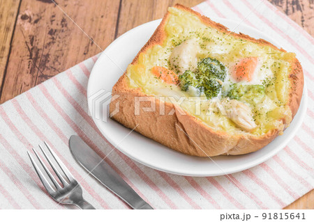 クリームシチューパン 91815641