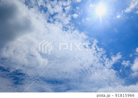 7月上旬 雲の間からの青空 7月上旬 雲の間からの青空 91815966