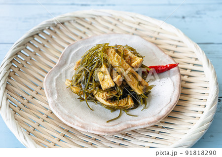 きざみ昆布とうす揚げの煮物 91818290