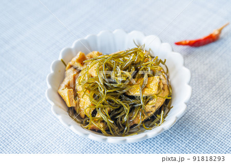きざみ昆布とうす揚げの煮物 91818293