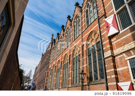 オランダ　ライデンの街並み 91819096