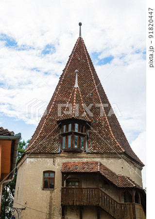 ルーマニア トランシルヴァニア地方のシギショアラの歴史地区にある製靴職人の塔 ルーマニア トランシルヴァニア地方のシギショアラの歴史地区にある製靴職人の塔 91820447