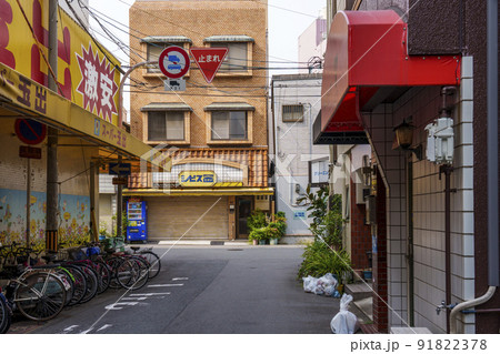 千代崎商店街 周辺【大阪府大阪市西区千代崎1丁目】の写真素材 [91822378] - PIXTA