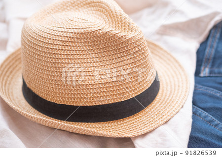 夏のファッションイメージ　写真素材 91826539