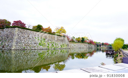 姫路城のお堀の風景 姫路城のお堀の風景 91830008