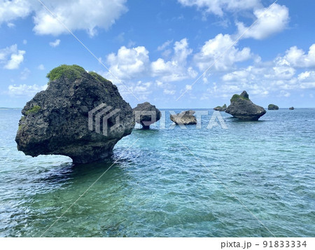 大神島の奇石のっち 91833334