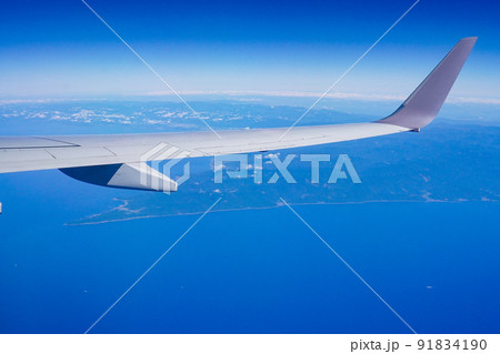晴れ渡った室戸岬を空撮(高知県室戸市) 晴れ渡った室戸岬を空撮(高知県室戸市) 91834190
