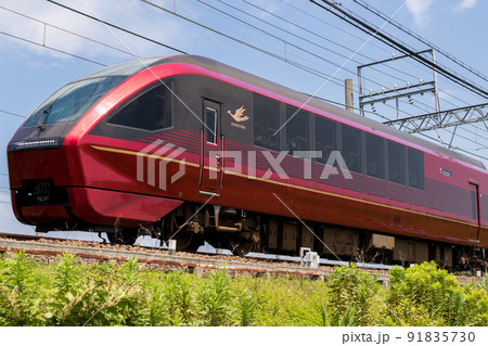 【近鉄名古屋線】大阪方面へ駆け抜ける特急列車 91835730