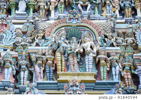 The beautiful Meenakshi Amman Temple in Madurai in the south Indian state of Tamil Nadu - close up of idols and decoration The beautiful Meenakshi Amman Temple in Madurai in the south Indian state of Tamil Nadu - close up of idols and decoration 91840594