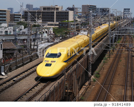 ドクターイエロー　西馬込跨線橋にて 91841489