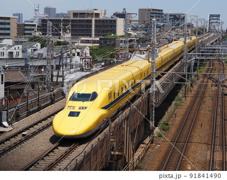 ドクターイエロー　西馬込跨線橋にて 91841490