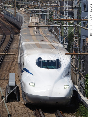 新幹線N700S J23編成 密蔵院跨線橋にて 新幹線N700S J23編成 密蔵院跨線橋にて 91846773