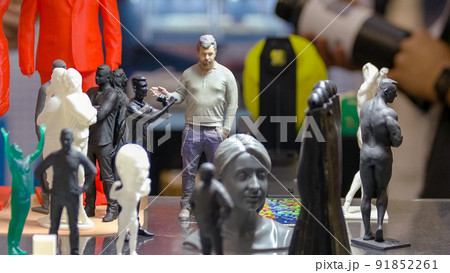 Exposition of 3d printed figures of people. Exposition of 3d printed figures of people. 91852261