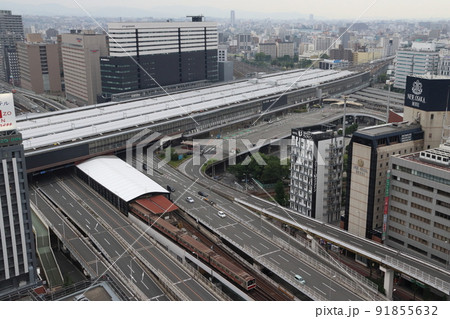 新大阪駅に到着する大阪メトロ御堂筋線10A系 91855632
