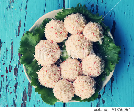 Crab-cheese homemade balls 91856064