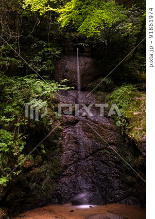 〔福井県福井市・7月〕蹄の滝　福井市で一番近い滝 91861974