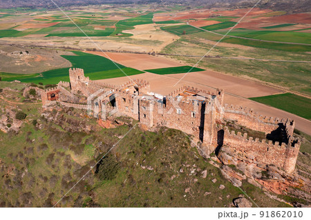 Bird's eye view of Castle of Riba de Santiuste 91862010