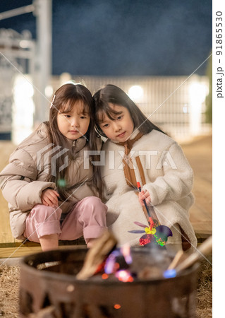 子供 ライフスタイル キャンプ 91865530