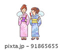 いちご飴を持って浴衣姿で夏祭りを楽しむ女性2人 91865655