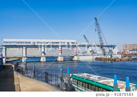 東京都 耐震工事中の今井水門 東京都 耐震工事中の今井水門 91870583