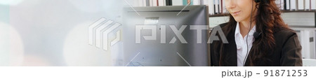 Call center or customer support agent in broaden view panoramic banner Call center or customer support agent in broaden view panoramic banner 91871253