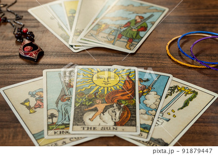 エキゾチックなタロット占いと大アルカナ 91879447