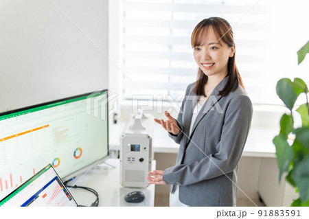 ポータブル電源活用方法　省エネ対策　発電量モニタ　発電量　消費電力量 91883591