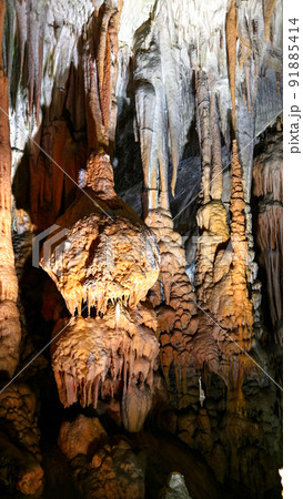 Interior of Postojna cave aka Postojnska jama, Slovenia Interior of Postojna cave aka Postojnska jama, Slovenia 91885414