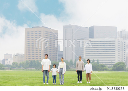 三世代家族 91888023