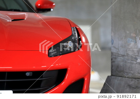 車のヘッドライト　イメージ 91892171