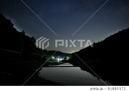 石畑の棚田の満天の星空／栃木県茂木町 91893372