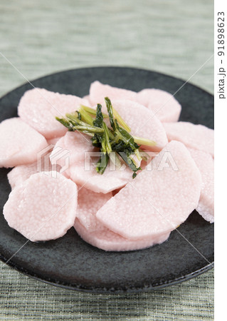 美味しい長芋の梅酢漬け 91898623