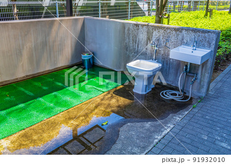 【イメージ素材】補助犬用トイレ（羽田空港） 91932010