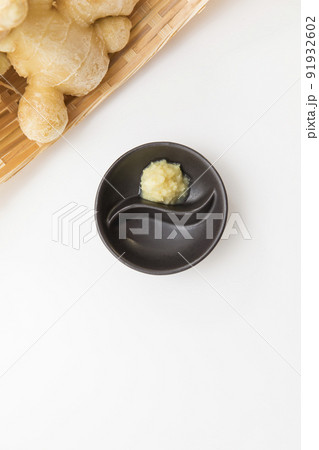 おろし生姜はピリリと健康増進 おろし生姜はピリリと健康増進 91932602