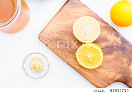 ホームメイドのハニーレモン&ジンジャーをどうぞ ホームメイドのハニーレモン&ジンジャーをどうぞ 91932750