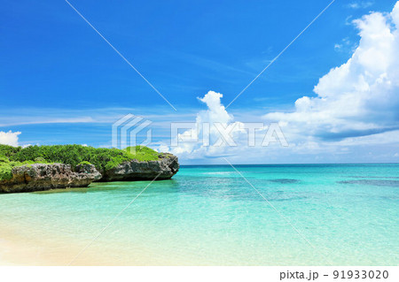 沖縄　池間島　青空と海の風景 91933020