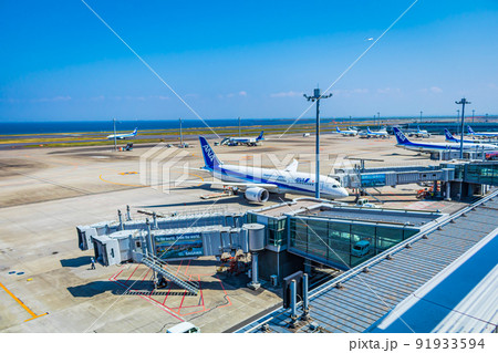 【東京の都市風景】羽田空港周辺の都市風景(第2ターミナル) 【東京の都市風景】羽田空港周辺の都市風景(第2ターミナル) 91933594