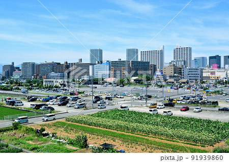 海老名市の中心街 91939860