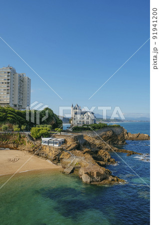 detail of Port Vieux beach in Biarritz, France 91941200