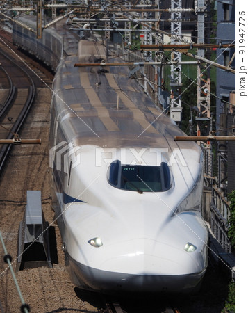 新幹線N700A 密蔵院跨線橋にて 新幹線N700A 密蔵院跨線橋にて 91942726