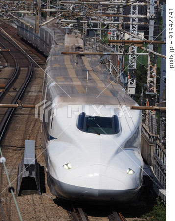 新幹線N700A 密蔵院跨線橋にて 新幹線N700A 密蔵院跨線橋にて 91942741