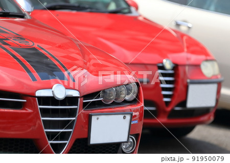 駐車中のイタリア車　イメージ 91950079