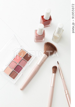 化粧道具　白バック 91955072