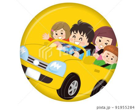 黄色い車で楽しくドライブしている家族 91955284